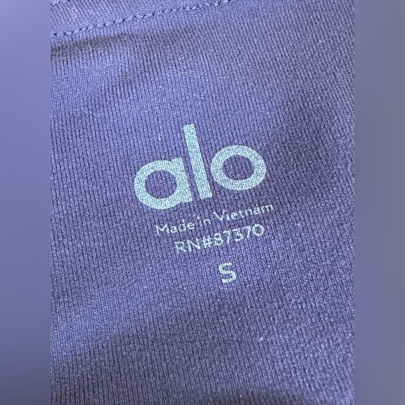 ALO Yoga Epic Mesh Legging in Navy Blue Size Small - Picture 11 of 13